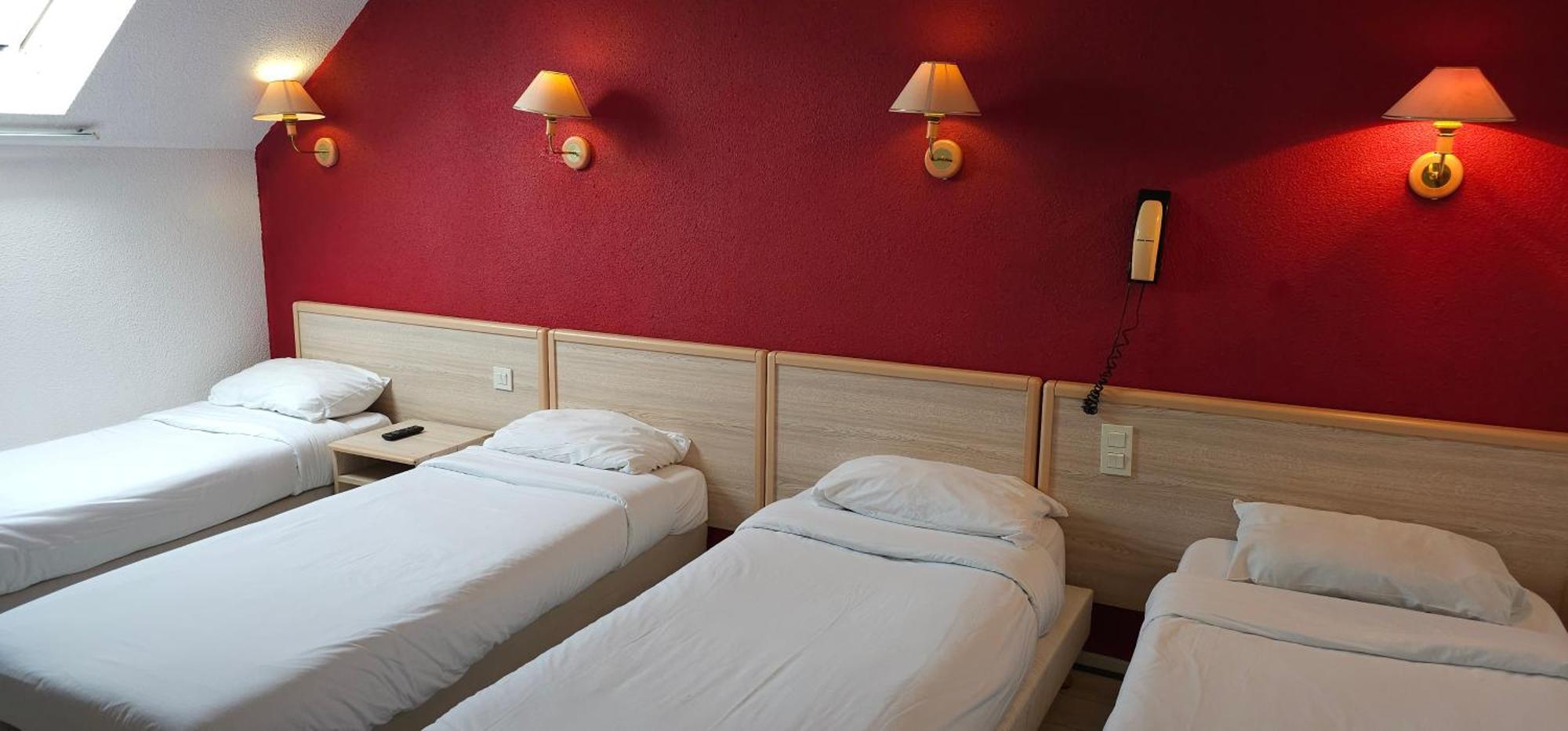 Hotel Coerona Лурд Экстерьер фото