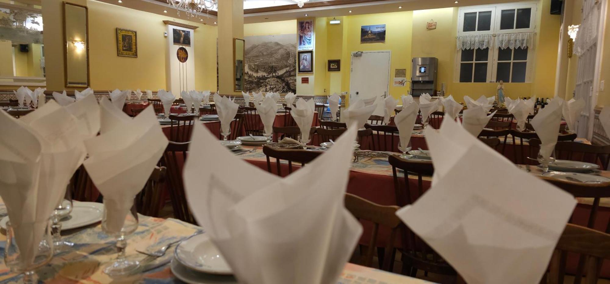 Hotel Coerona Лурд Экстерьер фото